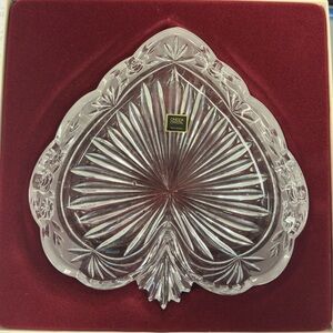 Oneida Clear Glass Heart Art Piece
